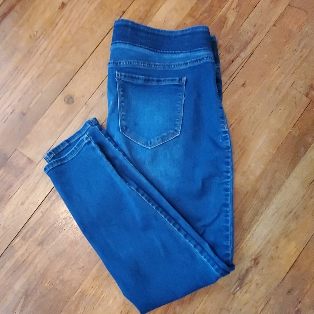 Old Navy Rockstar Jeggings - 16Short
